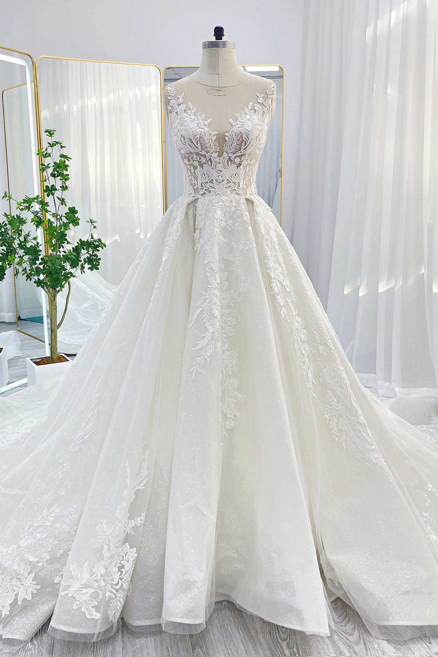 A-Line Chapel Train Lace Tulle Wedding Dress CW3260 - COCOMELODY